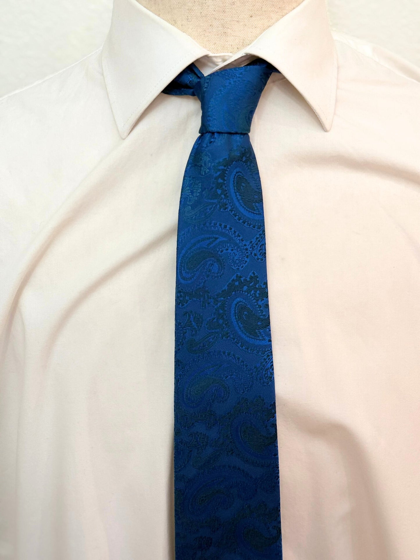 Royal Blue Paisley Necktie