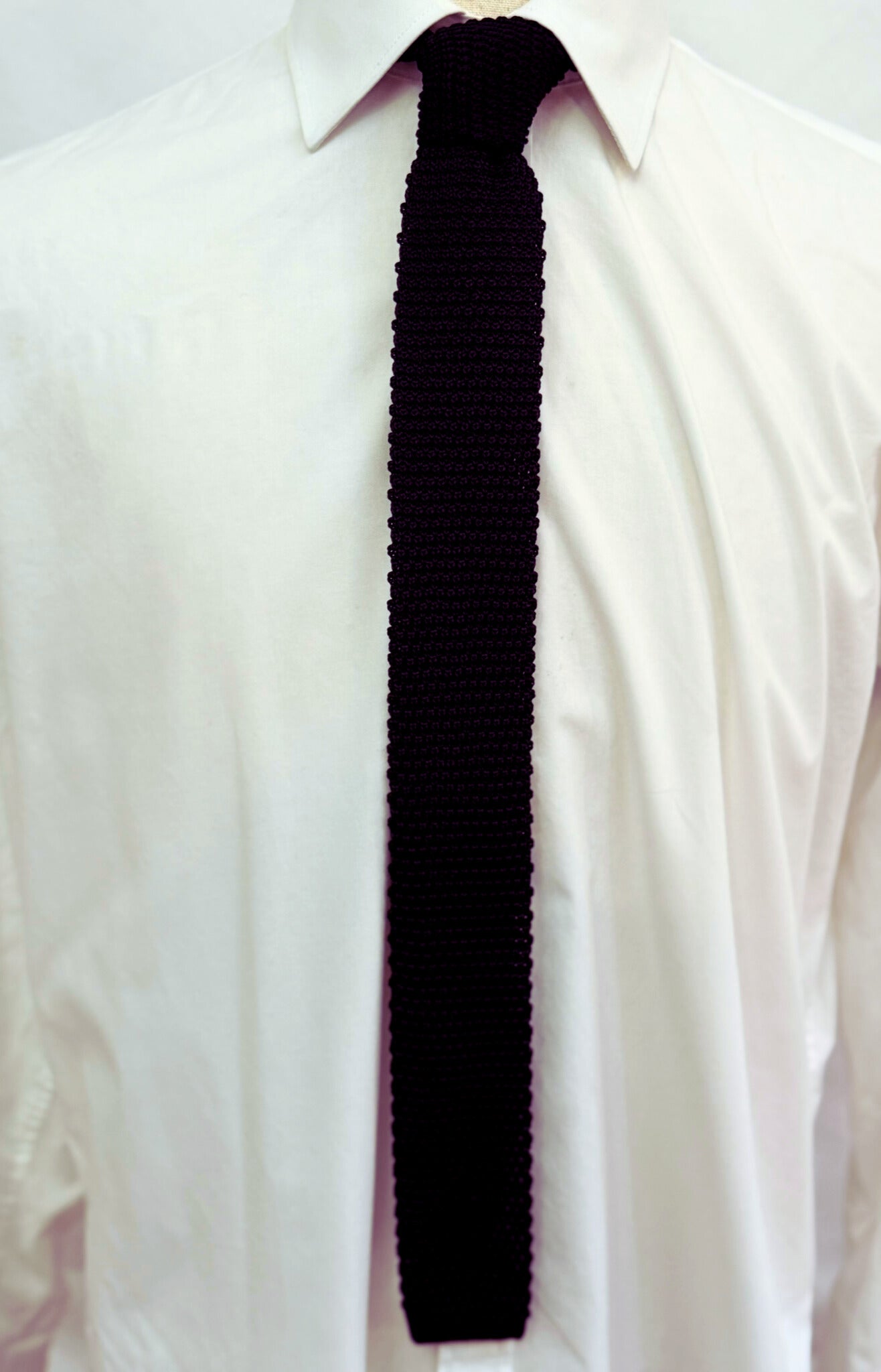 Corbata de punto negra lisa