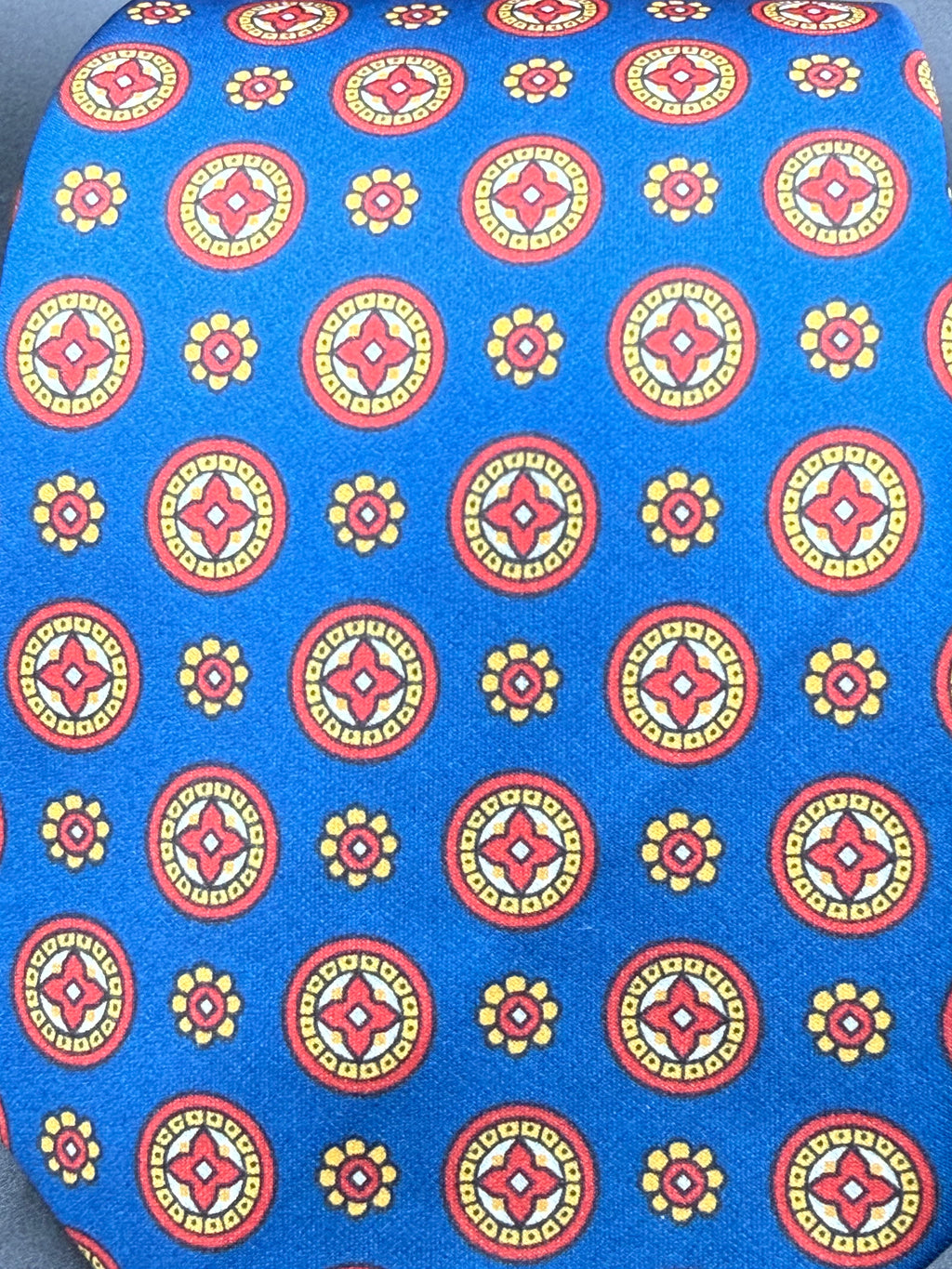 The Royal Sunburst Necktie