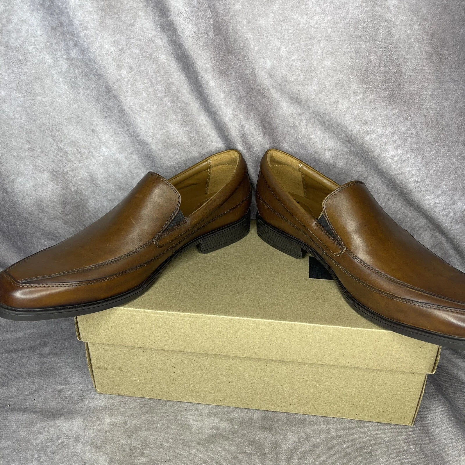 Clarks Men's Whiddon Step Dark Tan Dress shoe