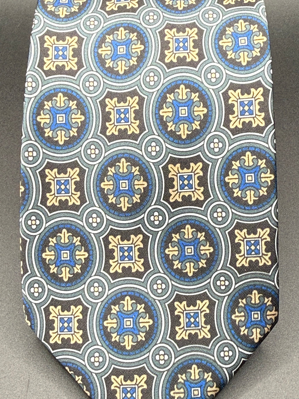 The Oxford Medallion Necktie