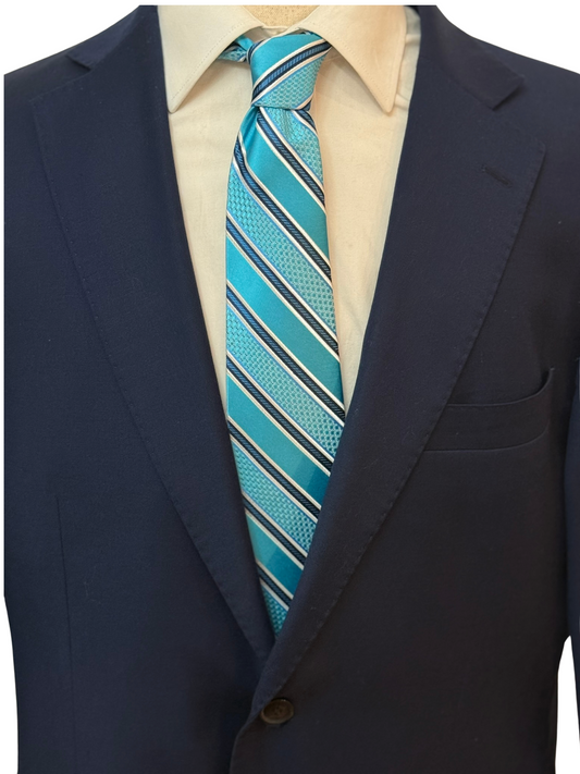 Corbata tejida a rayas azules y negras Oasis