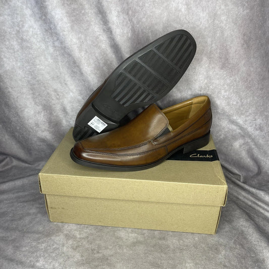 Clarks Men's Whiddon Step Dark Tan Dress shoe